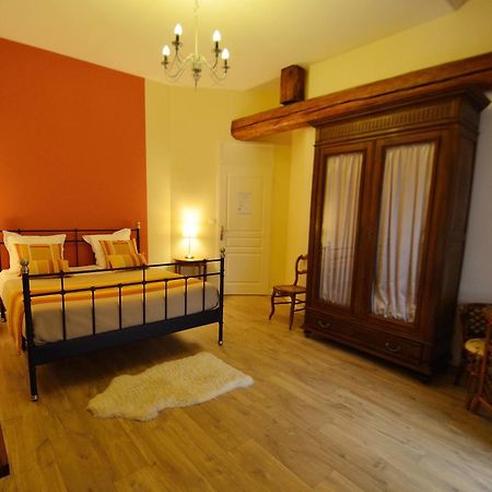 Chambre D'Hotes Le Jardin Des Pierres Dorees Marcy Exterior foto
