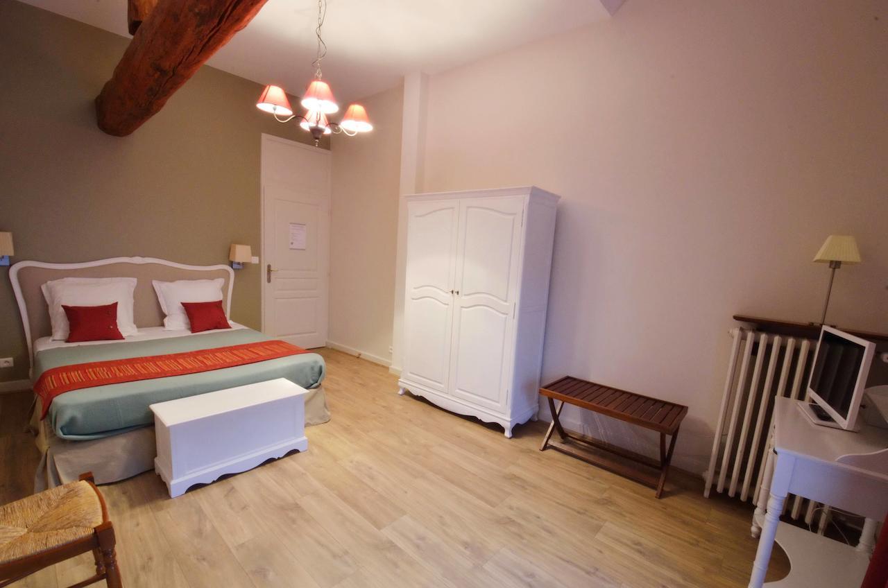 Chambre D'Hotes Le Jardin Des Pierres Dorees Marcy Quarto foto